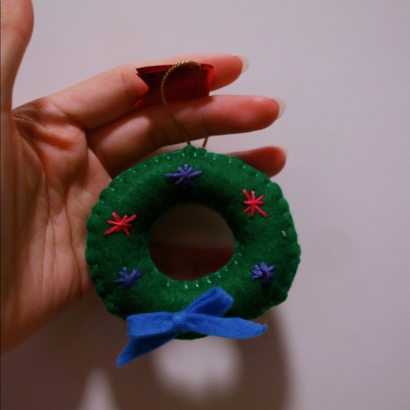 Ornaments/ Room Decorations HANDMADE & EMBROIDERED - Picture 2 of 5